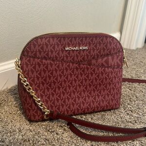 Michael Kors Jet Set cross body